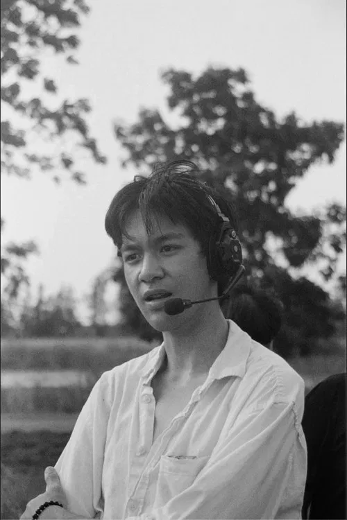 Chakrabhat Leinsiri profile