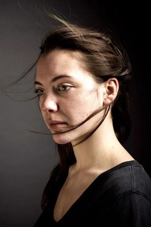 Claire de la Rüe du Can profile