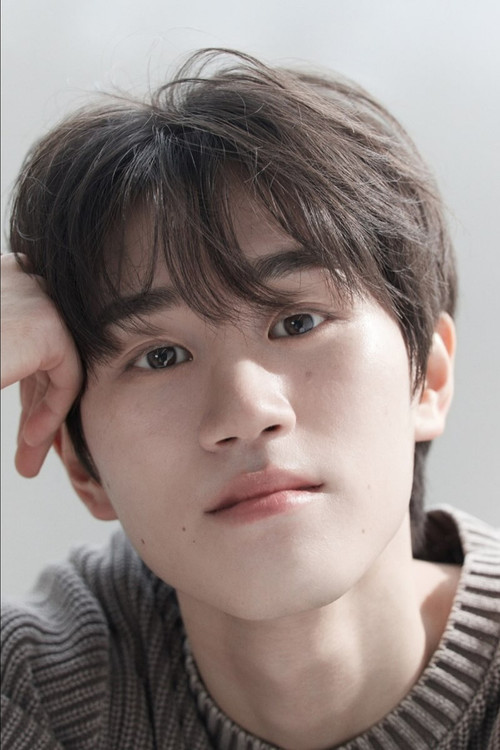 Yoon Hyun-kwon profile