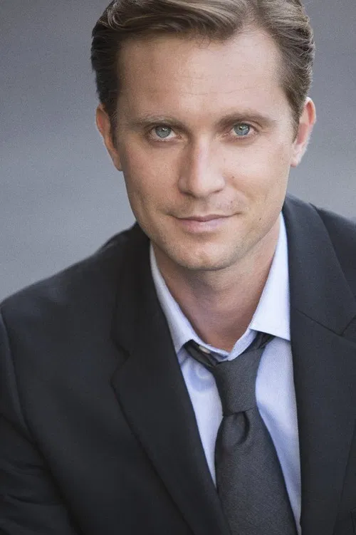 Maxfield Lund profile