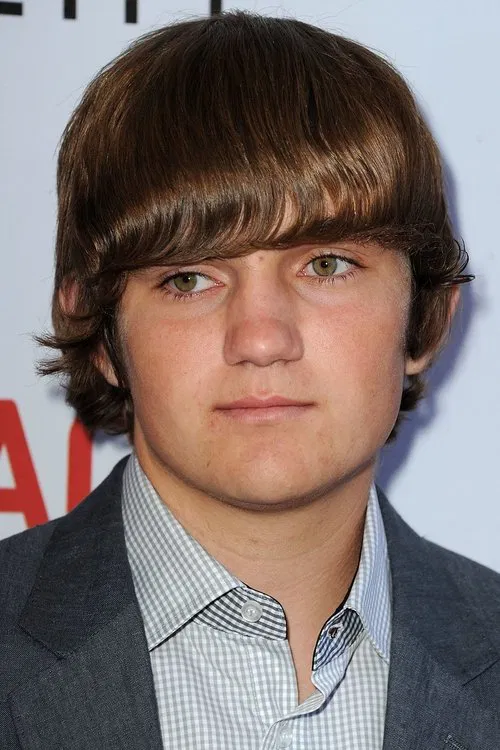 Hunter McCracken profile