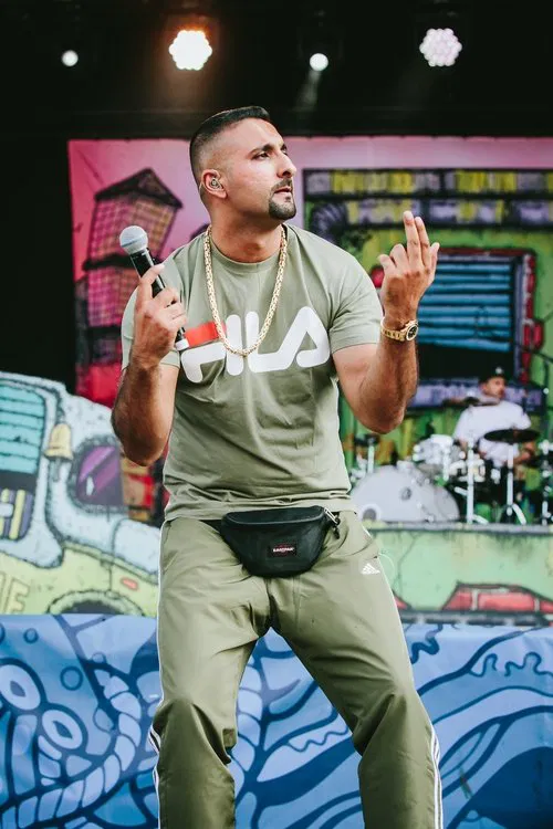 Ssiawosch Sadat profile