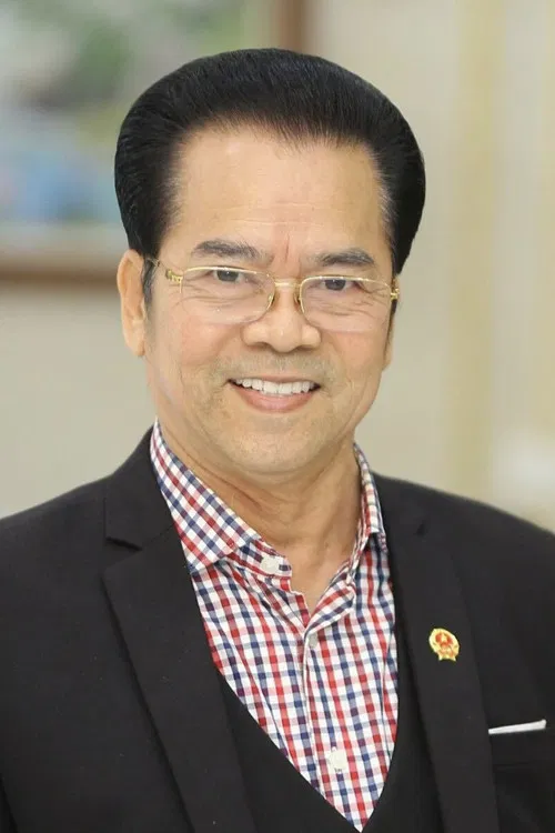 Trần Nhượng profile