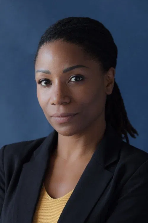 Isabelle Menal profile