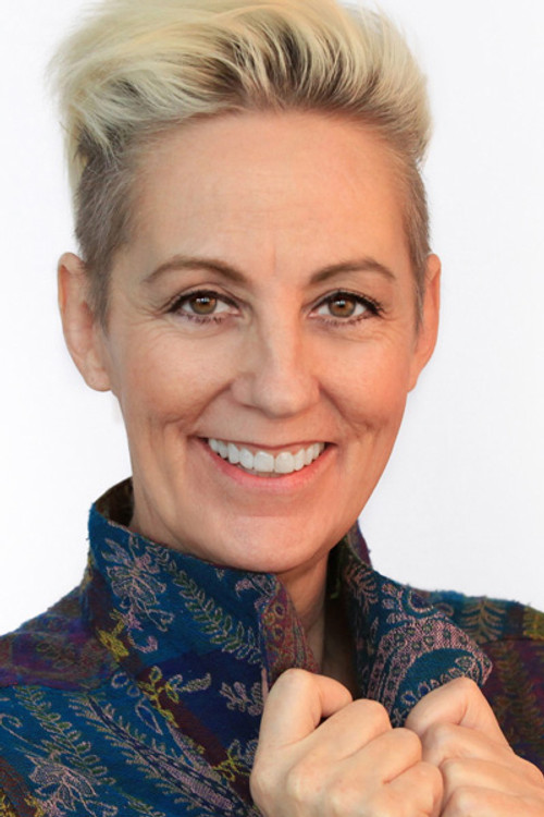 Julia Brothers profile