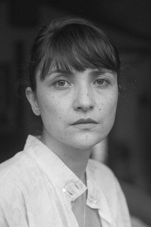 Thais Fujinaga profile