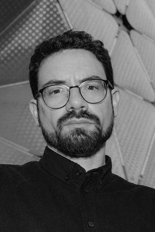 Carlo Padial profile