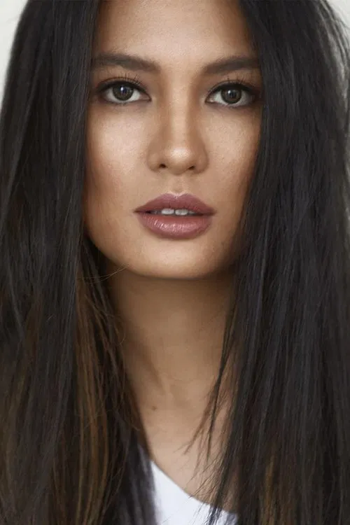 Isabelle Daza profile