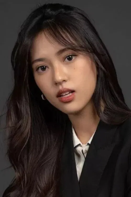 Marquise Auramornrat profile