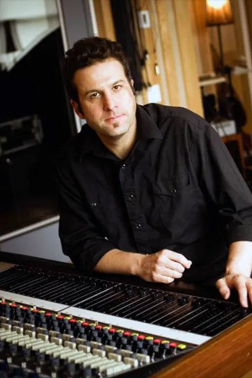 Lee Alexander profile