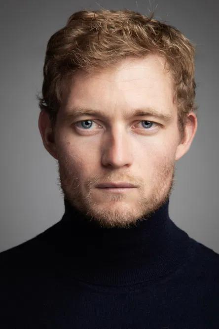 Oliver Smiles profile