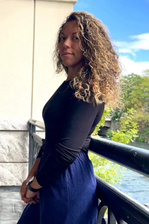 Jackie D Brown profile