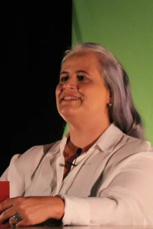 Janaina Valente profile