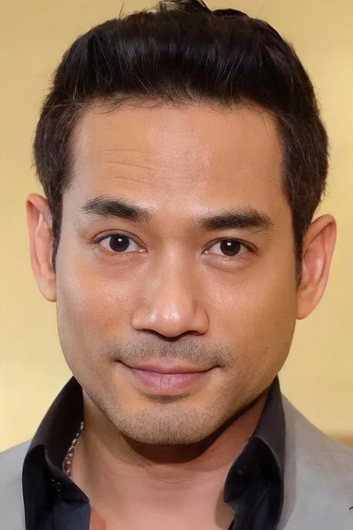 Theerapat Sajakul profile