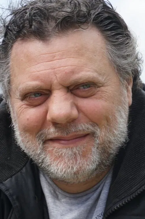 Denny Cecchini profile