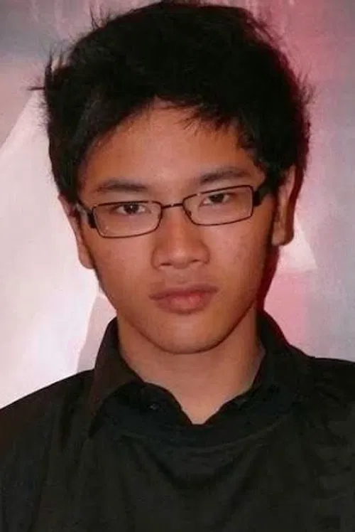 Jonathan Mulia profile