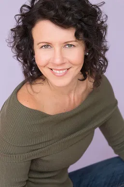 Chanda Davetas profile