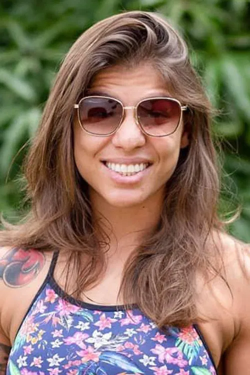 Mayra Bueno Silva profile