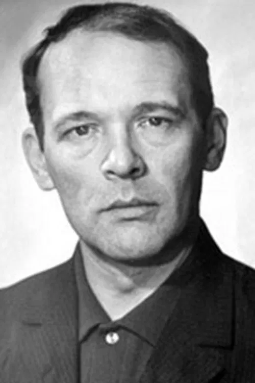 Vladlen Paulus profile