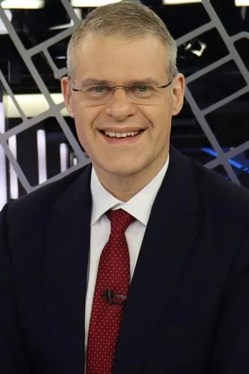 Eduardo Oinegue profile
