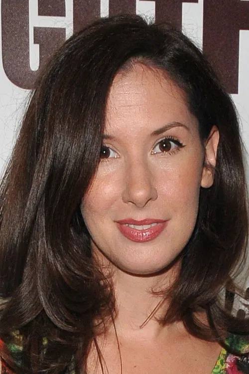 Thaila Zucchi profile