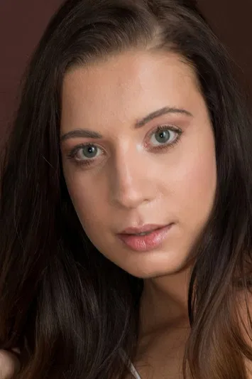 Teressa Bizarre profile