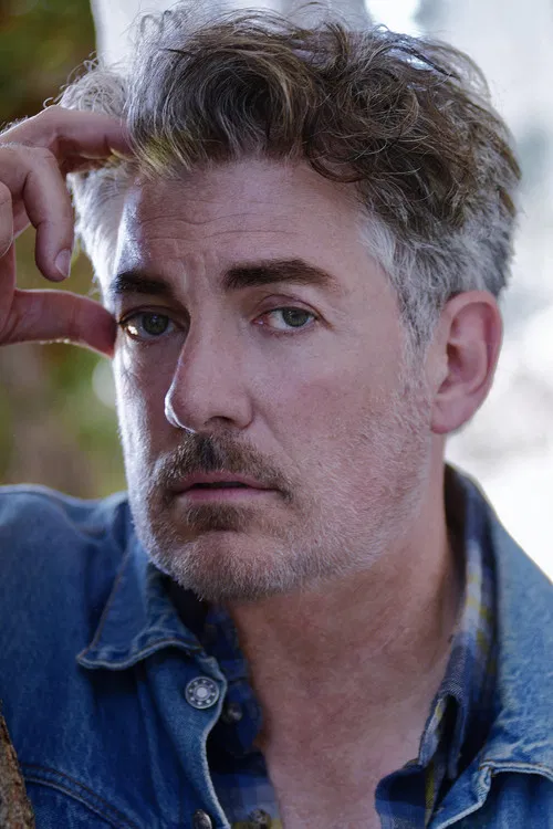 Adrian Pereira profile