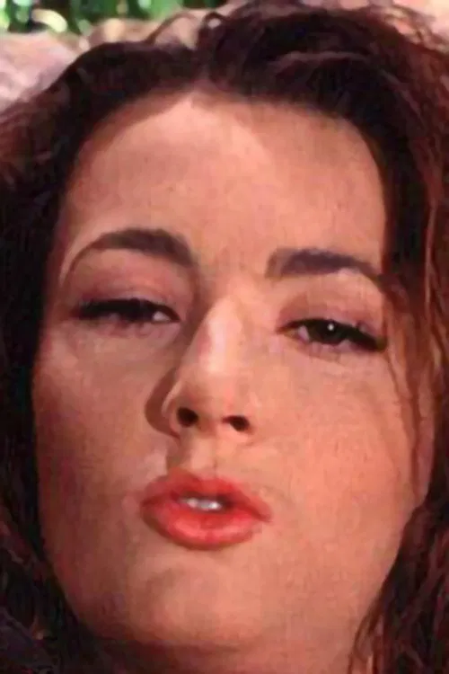 Brooke Waters profile