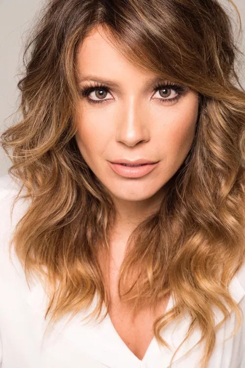 Renata Dominguez profile