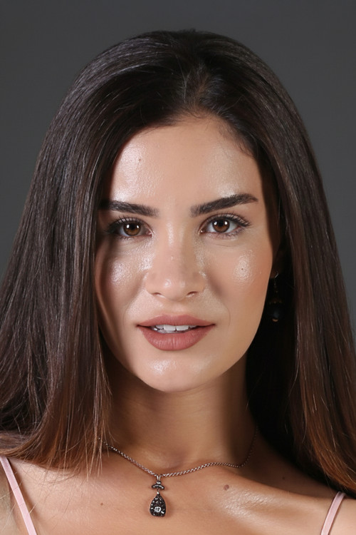 Feride Hilal Akın profile