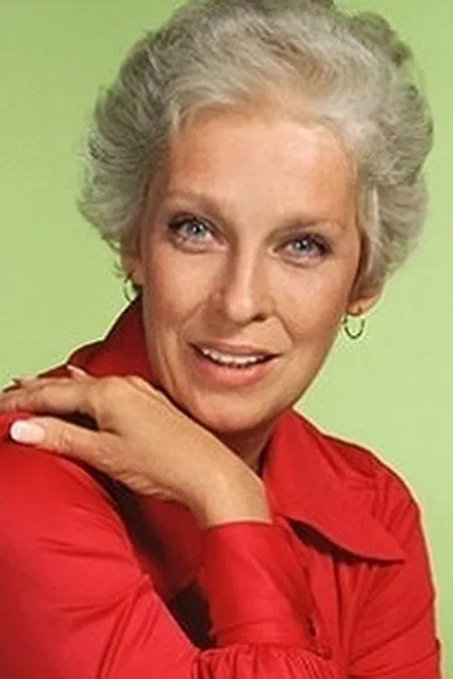 Julianna McCarthy profile