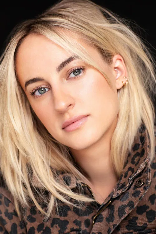 Molly Gibson profile