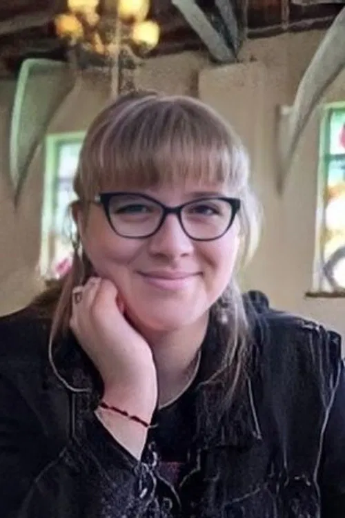 Caitlin Adamcik profile