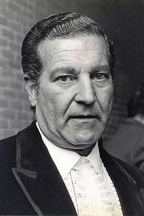 Antonio Bienvenida profile