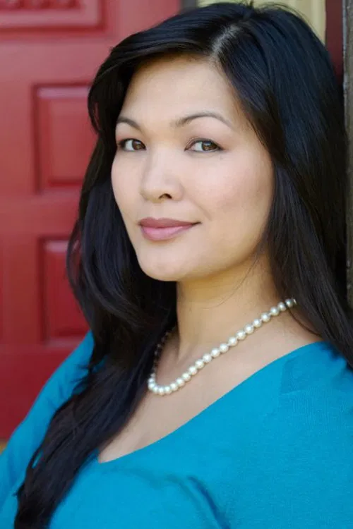 Ia Villatuya profile