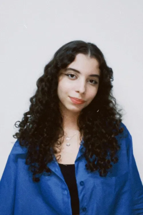 Marina Moura profile