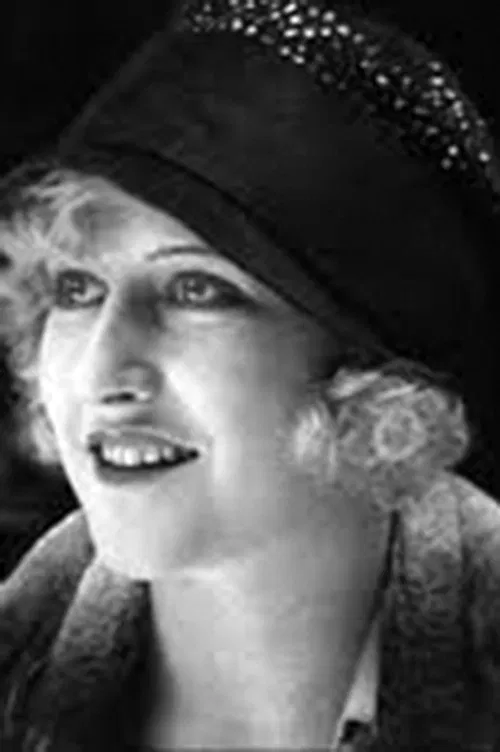 Hélène Hallier profile