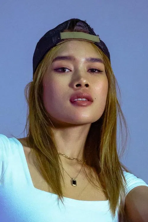 June Sasitorn profile