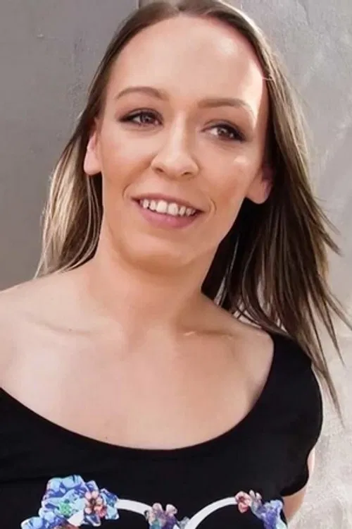 Raelynn Taylor profile