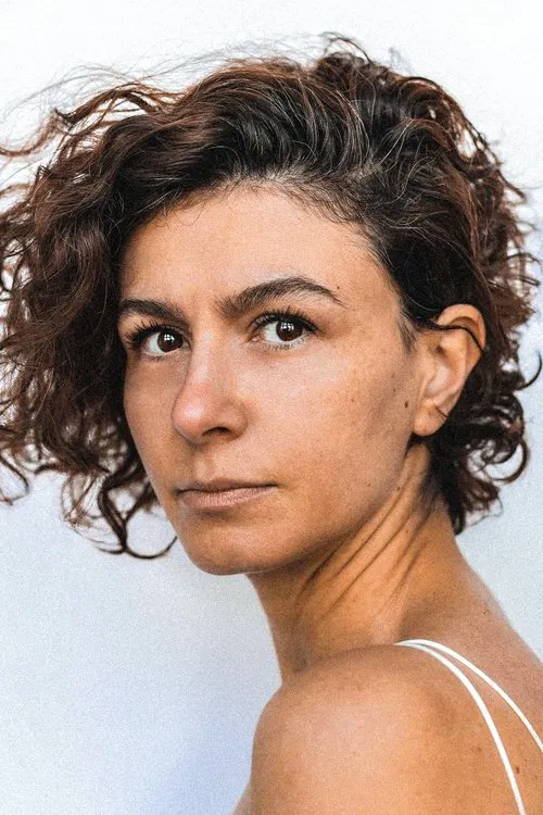 Fatina Laila profile