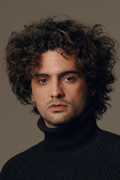 Túlio Starling profile