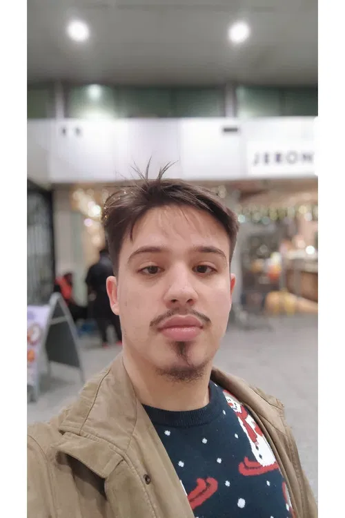 Lucas Bayo Gomes profile