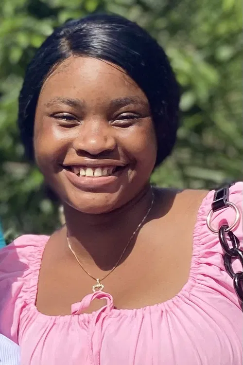 MOUTSINGA Davina Ursela profile