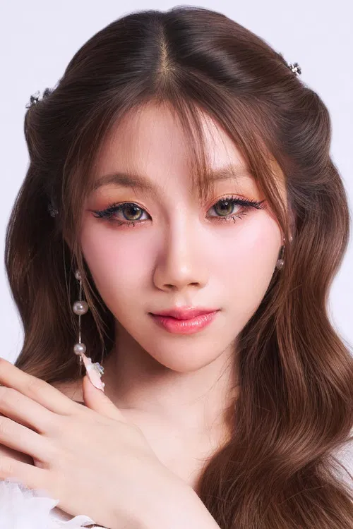 Inpalee Chotiruntananon profile