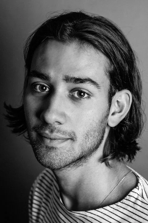 Maxim Baldry profile