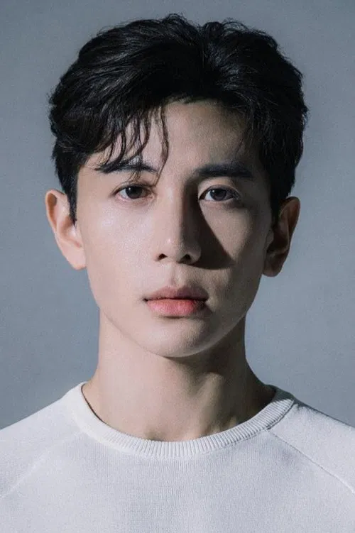 Choi Young-woo profile