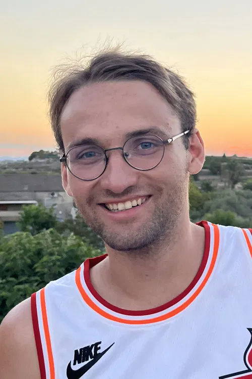 Raphaël Lesage profile