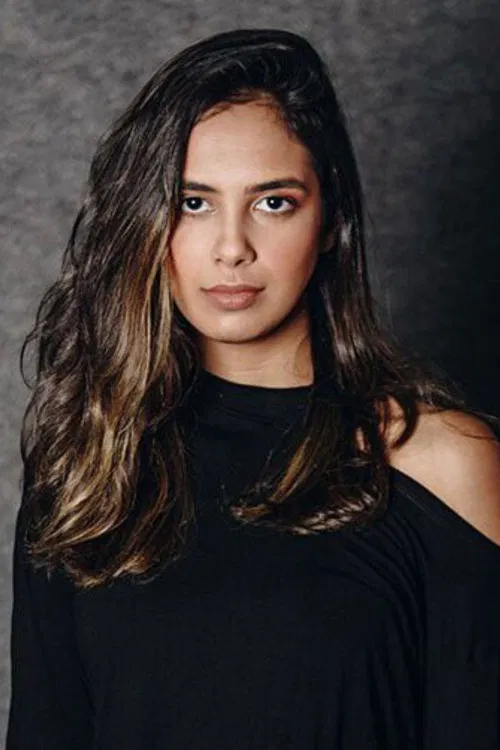 Allana Oliveira profile