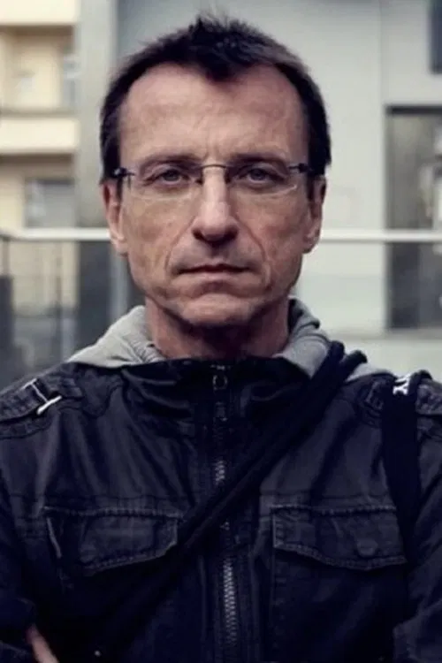 Gilles Karolyi profile