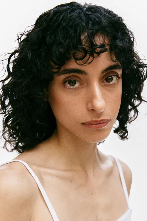 Cemre Paksoy profile